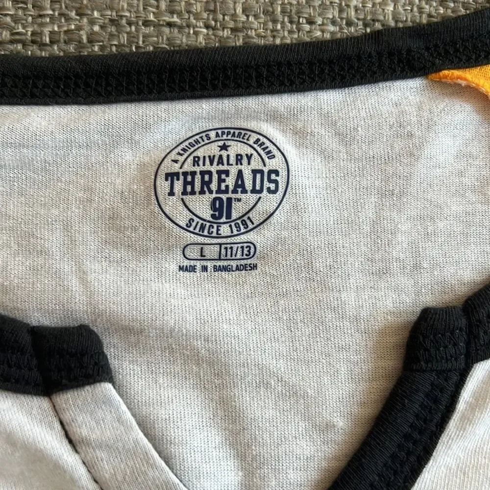 VCU Rams V Neck Shirt - Rivalry Threads - Large - Picture 5 of 6